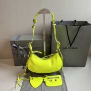 Balenciaga Le Cagole Lime Green Leather Shoulder Bag 26x16x6cm - 5