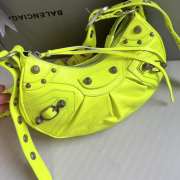 Balenciaga Le Cagole Lime Green Leather Shoulder Bag 26x16x6cm - 2