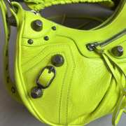 Balenciaga Le Cagole Lime Green Leather Shoulder Bag 33x16x8cm - 4