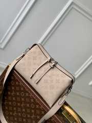 Louis Vuitton M24255 Hand It All PM Bag 29x18x13cm - 5