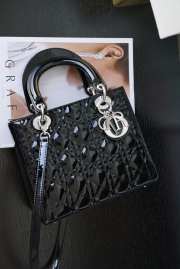 Dior lady patent leather bag in black 24cm - 5