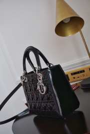 Dior lady patent leather bag in black 24cm - 2