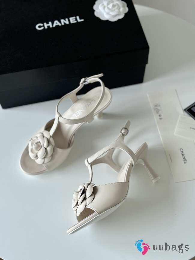 Chanel high heel sandal in white 7cm - 1