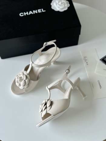 Chanel high heel sandal in white 7cm