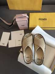 Fendi Reflections Slides FF Motif Riffia Beige  - 6