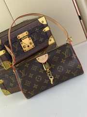 Louis Vuitton M47123 Pochette Tirette 22x12x5.5cm - 1