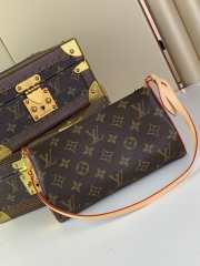 Louis Vuitton M47123 Pochette Tirette 22x12x5.5cm - 4