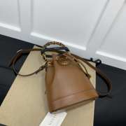 Gucci Diana mini bucket bag brown 19x30.5x6cm - 3