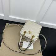 Gucci GG Marmont Matelassé Mini Bag White 16x19x7cm - 5