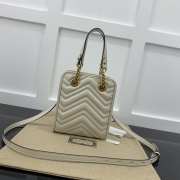 Gucci GG Marmont Matelassé Mini Bag White 16x19x7cm - 2