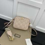 Gucci GG Quilted Zip-Up Crossbody Beige Bag 21.5x17x7.5cm - 1