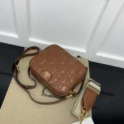 Gucci GG Quilted Zip-Up Crossbody Brown Bag 21.5x17x7.5cm - 4