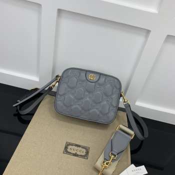 Gucci GG Quilted Zip-Up Crossbody Grey Bag 21.5x17x7.5cm