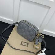 Gucci GG Quilted Zip-Up Crossbody Grey Bag 21.5x17x7.5cm - 5