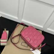 Gucci GG Quilted Zip-Up Crossbody Pink Bag 21.5x17x7.5cm - 3