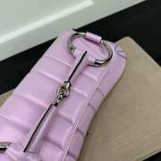 Gucci Horsebit Chain bag in pink variation with a shiny silver-toned double G hardware - 6