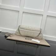 Gucci Horsebit Chain Bag In White 38x15x16cm - 6