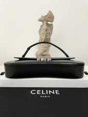 Celine Lola Black Bag In Shiny Calfskin Blanc De Blanc 28x12x5cm - 5