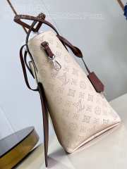 Louis Vuitton M51950 Hina Bag In Creme 46x29x17cm - 3