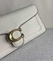 Coach Tabby 20 shoulder bag in white 20x12x6cm - 4