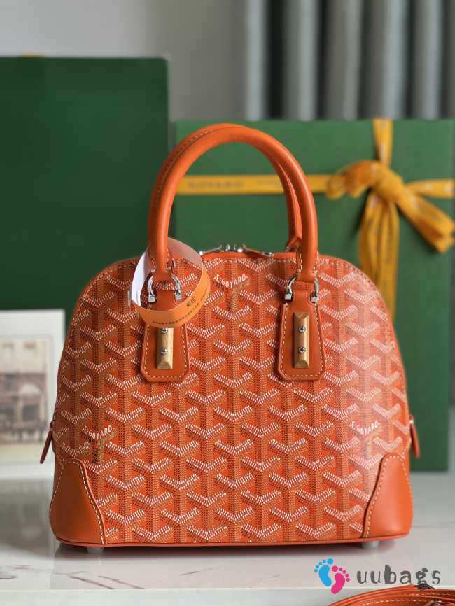 Goyard Vendôme mini bag in orange 18.5x10.5x23cm - 1