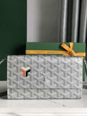 Goyard Varenne continental wallet in white 12x3.3x19cm