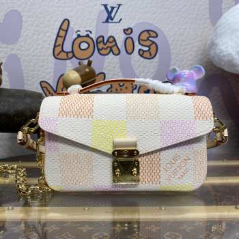 Louis Vuitton N40749 Pochette Métis East West Bag 21.5x13.5x6cm