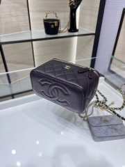 Chanel quilted small vanity case with chain black 17x9.5x8cm - 5