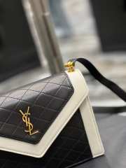 YSL Gaby Satchel in quilted lambskin bag in white & black 20x14.5x4.5cm - 5