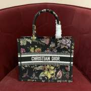 Dior Jardin Botanique Embroidery Book Tote Bag Black 26.5x21x14cm - 1