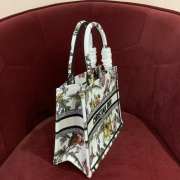 Dior Jardin Botanique Embroidery Book Tote Bag White 26.5x21x14cm - 6