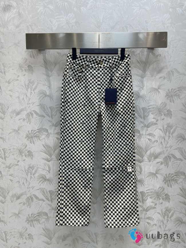 Louis Vuitton Trouser In Black & White  - 1