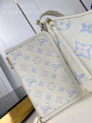 Louis Vuitton M24141 CarryAll PM In Blue/ White Bag 29x24x12cm - 5