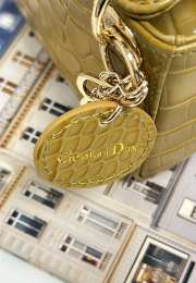 Dior lady micro in crocodile leather yellow 12x10x5cm - 2