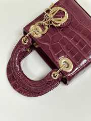 Dior lady micro in crocodile leather burgundy 12x10x5cm - 2