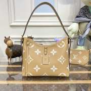 Louis Vuitton M46288 CarryAll PM Bag In Beige 24x30x12cm - 1