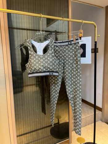 Louis Vuitton sports suit for yoga and fitness in taupe