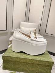 Gucci Horsebit Platform Loafer White With Gold-toned Hardware 10cm - 2