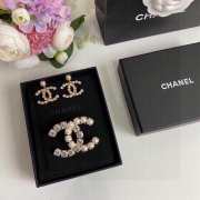 Chanel gold pearl earrings - 2