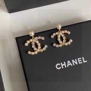 Chanel gold pearl earrings - 4