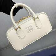 Miu Miu Arcadie leather bag in chalk white 22x10.5x7.5cm - 3