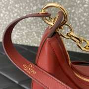 Valentino Garavani VLogo Moon hobo bag red in nappa leather 20x23x8cm - 4