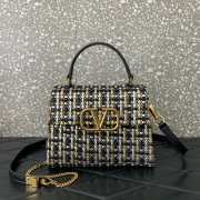 Valentino VSling embellished shoulder bag in black/yellow 22x9x17cm - 1