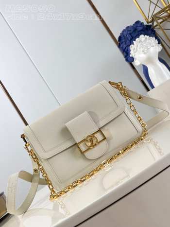 Louis Vuitton M25050 Dauphine Soft MM White Bag 24x17x9cm