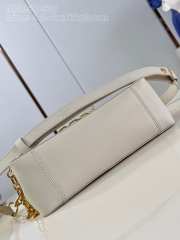 Louis Vuitton M25050 Dauphine Soft MM White Bag 24x17x9cm - 3