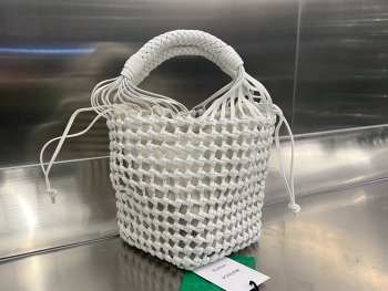 Bottega Veneta Intrecciato Leather Macrame Tote Bag White 20x20x23cm