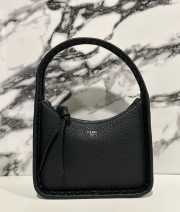 Fendi mini Fendessence ice white Selleria bag in black 27x7x20.5cm - 1