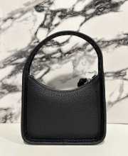 Fendi mini Fendessence ice white Selleria bag in black 27x7x20.5cm - 6