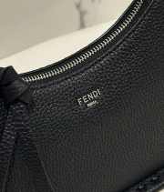 Fendi mini Fendessence ice white Selleria bag in black 27x7x20.5cm - 2