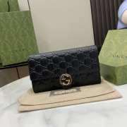 Gucci GG Interlocking wallet in black with embossed pattern 19.5x11.5x3cm - 1